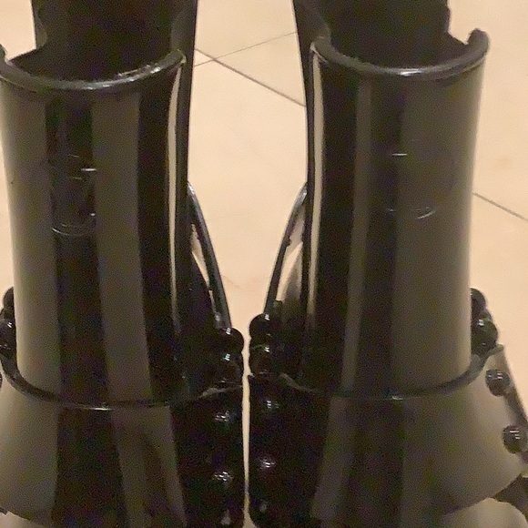 Louis Vuitton Rhapsody ankle rain boot EUC size 39 - Picture 8 of 16